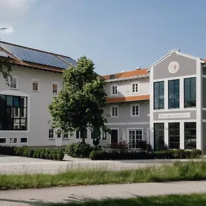 Brauerei Gaststaette Stierberg Hotel Obertaufkirchen